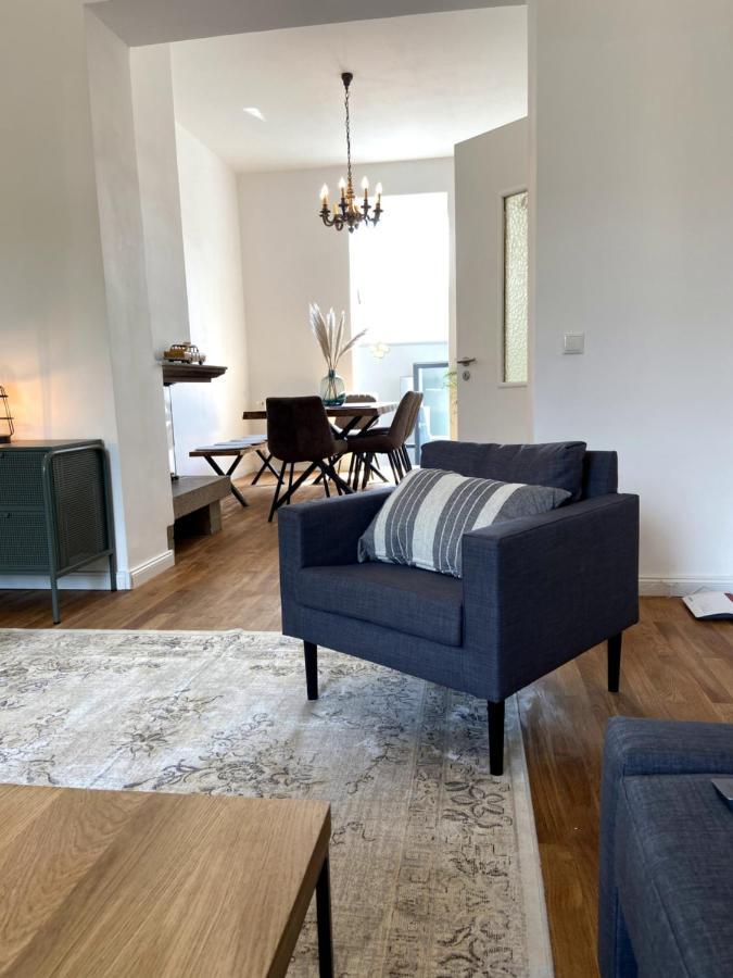 Wunderschoene Sanierte Wohnung Vor Den Toren Koelns Extérieur photo