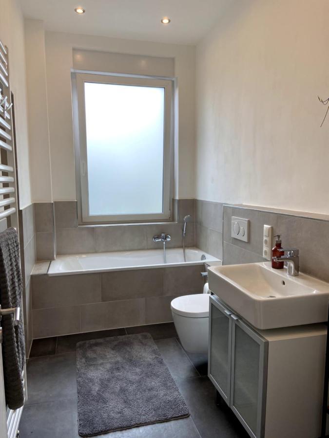 Wunderschoene Sanierte Wohnung Vor Den Toren Koelns Extérieur photo