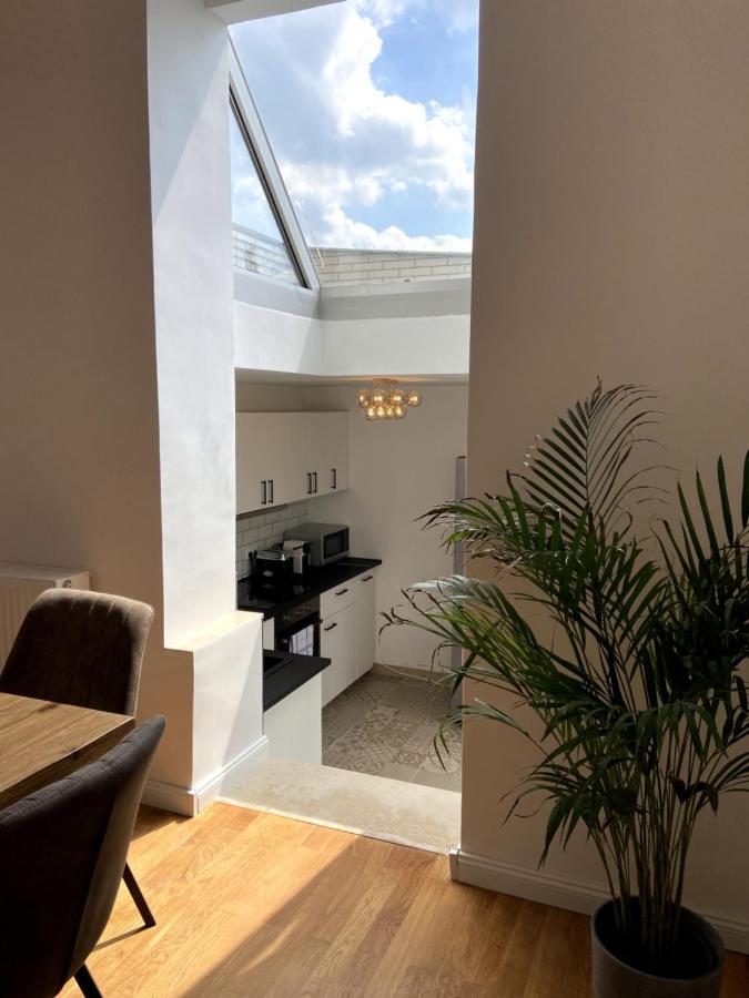 Wunderschoene Sanierte Wohnung Vor Den Toren Koelns Extérieur photo